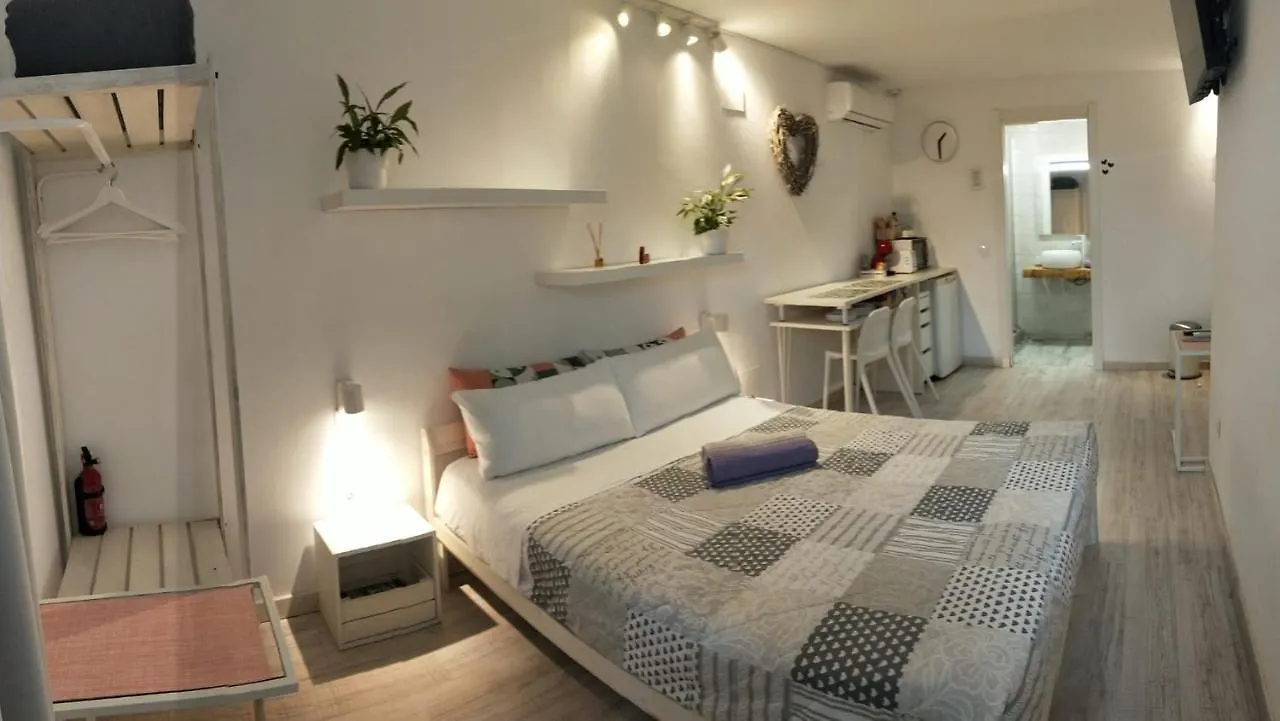 Dudi'S Peppers Apartment Malaga