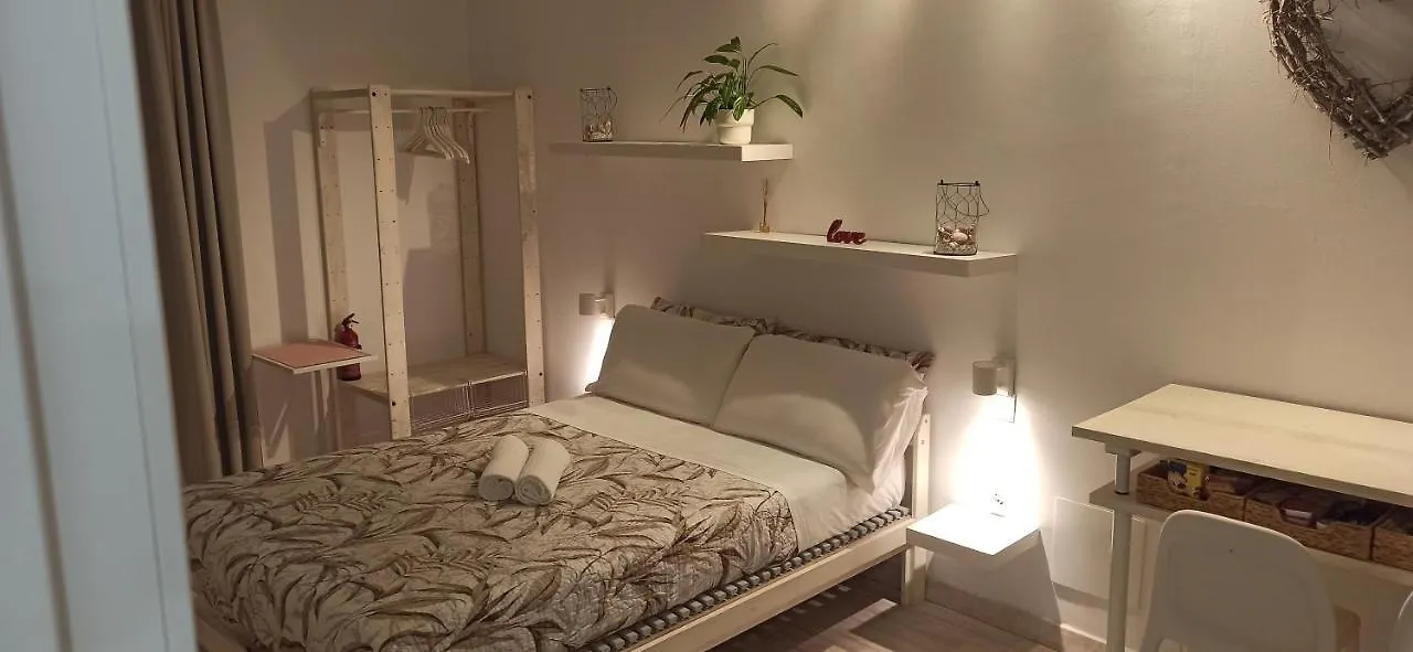 Homestay Dudi'S Peppers Apartment Malaga
