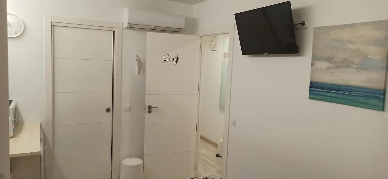 Homestay Dudi'S Peppers Apartment Malaga Spain
