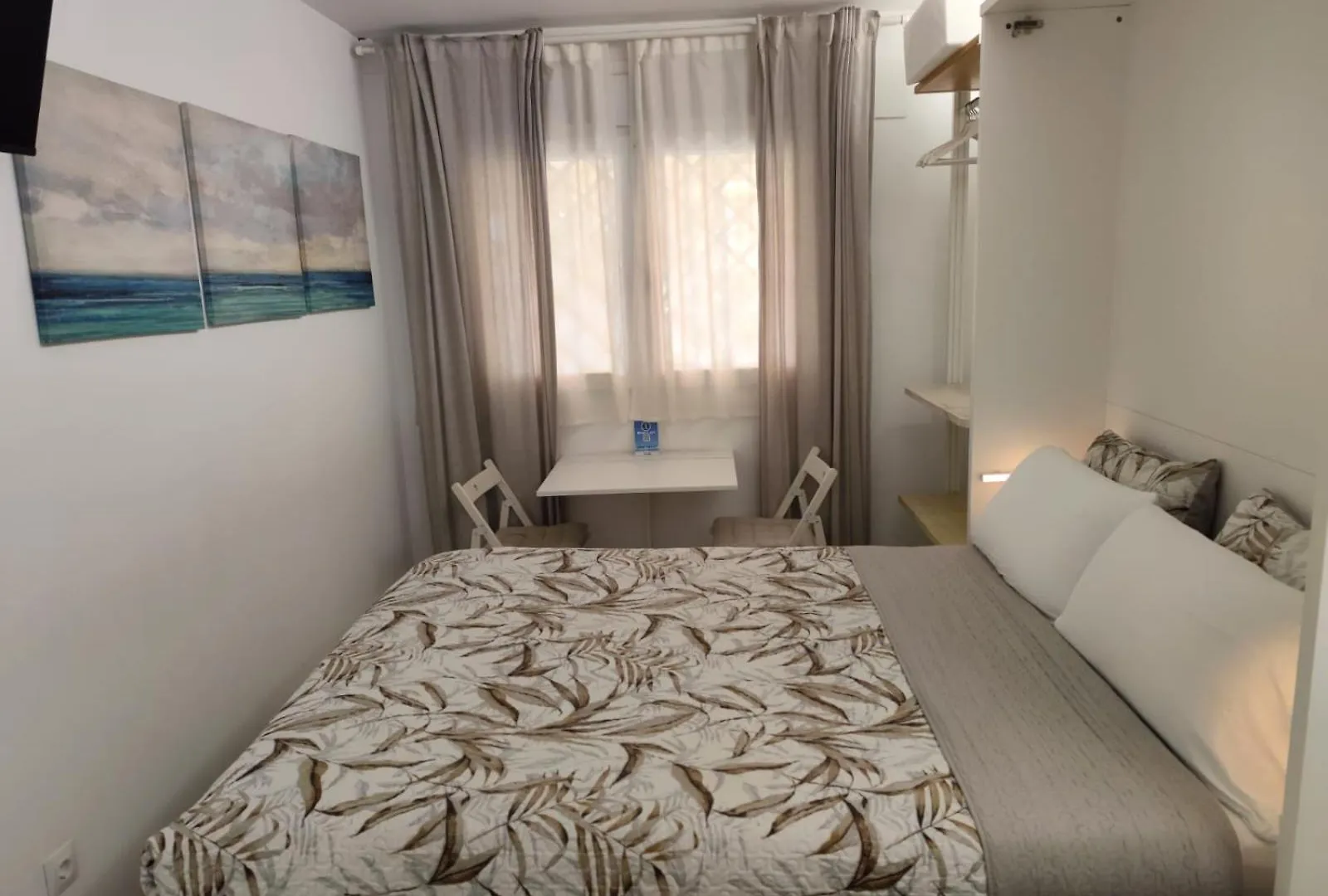 Homestay Dudi'S Peppers Apartment Malaga